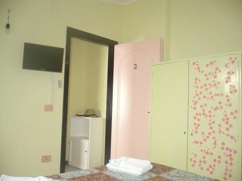 ベッド・アンド・ブレックファスト B&B Sardinia Room Siscaledda ドルガーリ