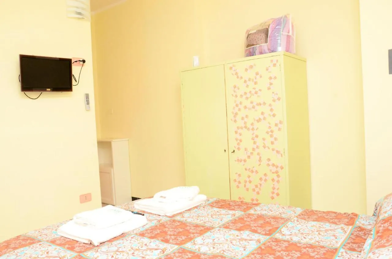 B&B Sardinia Room Siscaledda ドルガーリ 0*,  イタリア