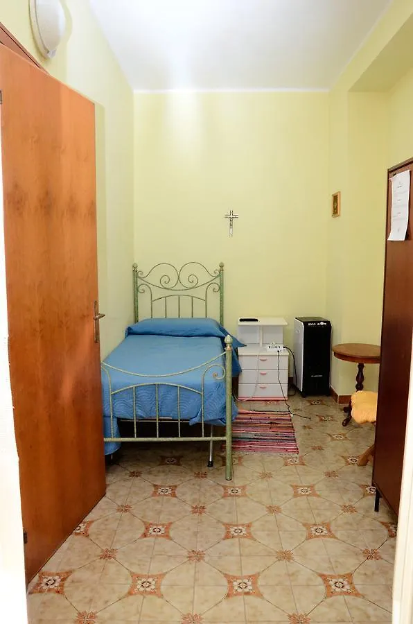 B&B Sardinia Room Siscaledda ドルガーリ 0*,  イタリア
